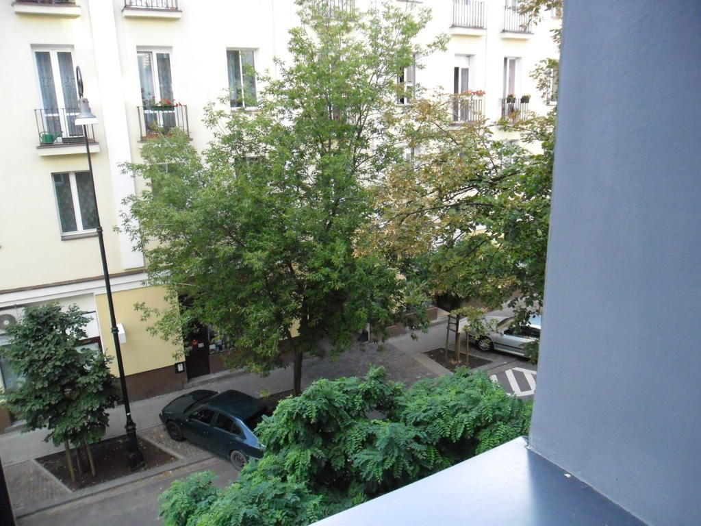 Klimatyczna Kawalerka W Centrum Warszawy Varsóvia Exterior foto